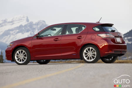 Lexus CT200h